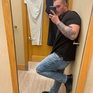 Meet your Posher, Jimmy lee